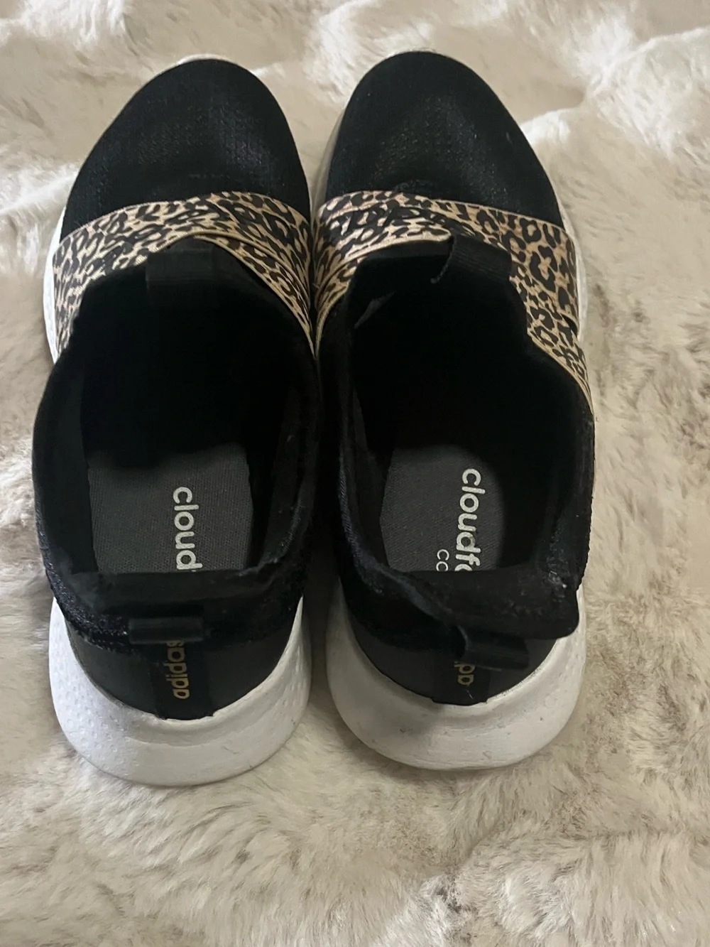 Adidas Slip-On Women’s Sneakers Leopard, Size 8.